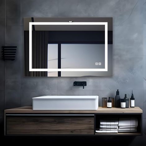 MIQU LED Badspiegel mit Beleuchtung 90x60 cm Badezimmerspiegel Bad Groß Spiegel mit Steckdose Touch Dimmbar Warm / Weiß Front Licht Beschlagfrei Wandspiegel für Badezimme (1/5)