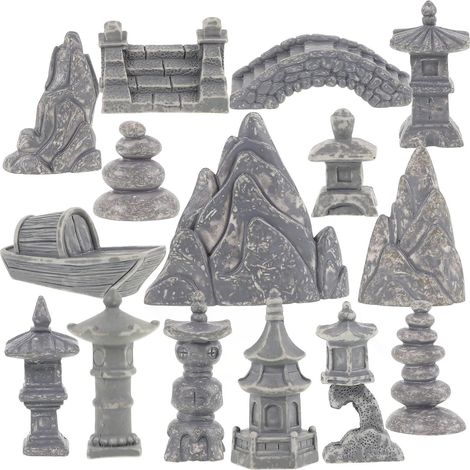Mini estatua de pagoda en resina, adorno para jardín zen o decoración de interiores. (1/4)