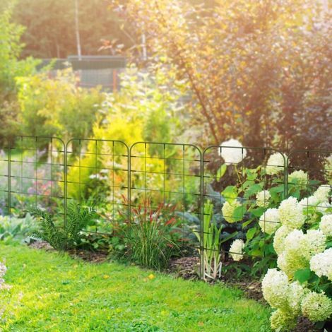 Ensemble de 6 supports et treillis en acier Outsunny pour plantes grimpantes, idéal pour les balcons, robuste et résistant aux intempéries, vert. (1/5)