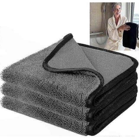 Schnelltrocknendes Badetuch aus saugfähigem Mikrofasergewebe mit effizientem Wasserablauf, geeignet für Dusche und Spa. (1/5)