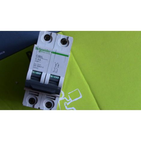 DISJONCTEUR C60L 25kA 2P C 6A SCHNEIDER 25422