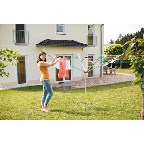 Séchoir à linge parapluie Alustar 60 m – Aluminium poli – Réglage en hauteur – Résistant aux intempéries et UV – Dimensions 180 x 200 cm – Blome