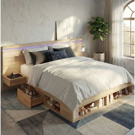 Letto 180x200 cm in MDF naturale con testiera LED, 2 comodini integrati e presa USB/USB-C (1/5)