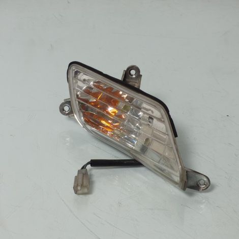 [PRODUIT D'OCCASION] Clignotant avant droit origine pour scooter Sym 125 HD 2004 à (1/2)
