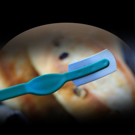 Gebogener Ausstecher aus Kohlenstoffstahl für europäisches Brot, Baguette und weiches europäisches Gebäck (1/5)