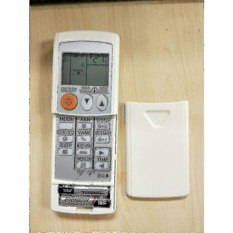 Télécommande de remplacement pour climatiseur Mitsubishi, compatible avec plusieurs modèles de climatiseurs, grand écran et commandes en anglais.