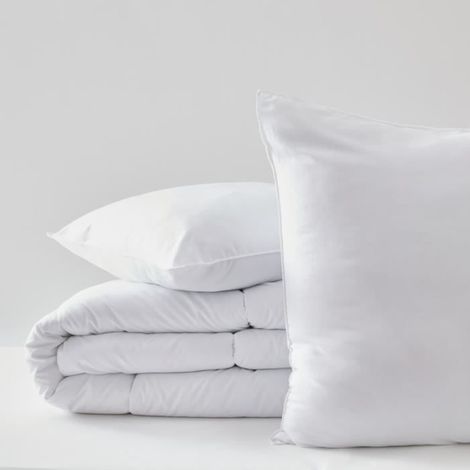Pack Couette et Oreillers - Blanrêve - Douceur - 140 x 200 cm - Anti Acarien - Microfibre