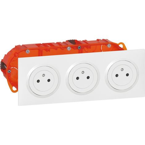 LEGRAND - Kit triple prise de courant 2P+T Surface dooxie 16A précâblées finition blanc