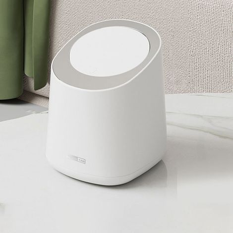 Mini poubelle de comptoir, petite corbeille à papier en plastique avec couvercle à pression, idéale pour salle de bain, chambre, salon ou coiffeuse, couleur blanc ivoire. (1/5)