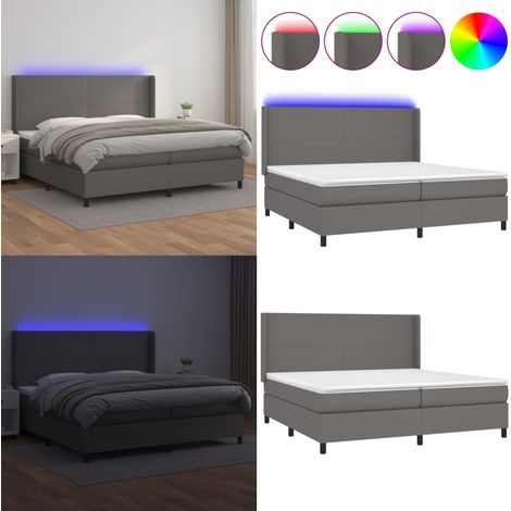 Sommier à lattes de lit matelas LED Gris 200x200 cm Similicuir - Lit Plateforme - Lit Capitonné - Lit Design - Lit Moderne - Lit Double - Home & Living (1/5)