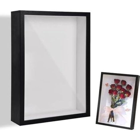 Dieser 3D-Stereo-Fotorahmen mit den Maßen 20,3 x 25,4 cm eignet sich für Objekte mit einer Dicke von bis zu 3 cm.