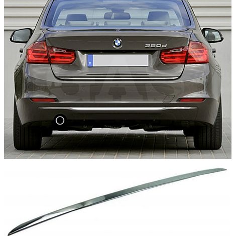 BMW Serie 3 F30 - Tira cromada para el portón trasero (1/4)