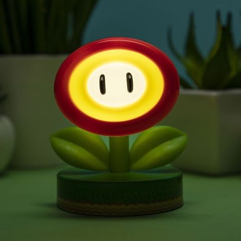 Paladone Super Mario Fire Flower 3D Icon Light BDP Producto oficial coleccionable Nintendo Idea de regalo único Luz nocturna brillante o lámpara de escritorio Funciona con 2 pilas AAA, Verde (1/3)