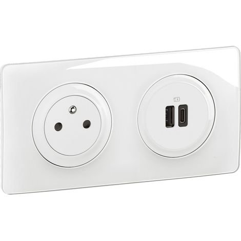 Legrand – Kit 2P+T Surface avec prises USB A+C 15W – Prise de courant complète – Installation rapide sans outil – Finition blanche (1/2)