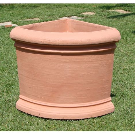 Vase angulaire Val d'Aoste (1/2)