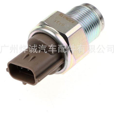 Applicable to Isuzu fuel pressure sensor common rail pressure sensor 8981197900 499000-6131 (1/4)
