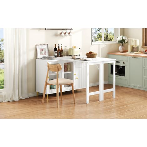 Buffet moderne blanc avec plateau rabattable et extensible, surface pivotante, pieds en métal doré, portes coulissantes en verre et motif ondulé – Idéal pour la salle à manger et la cuisine.