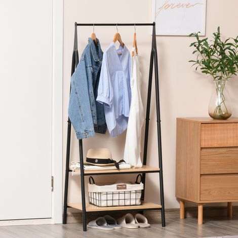 Perchero/armario triangular de estilo contemporáneo, dimensiones 64 cm de largo x 43 cm de ancho x 149 cm de alto, 2 estantes, MDF de madera clara, acero negro.