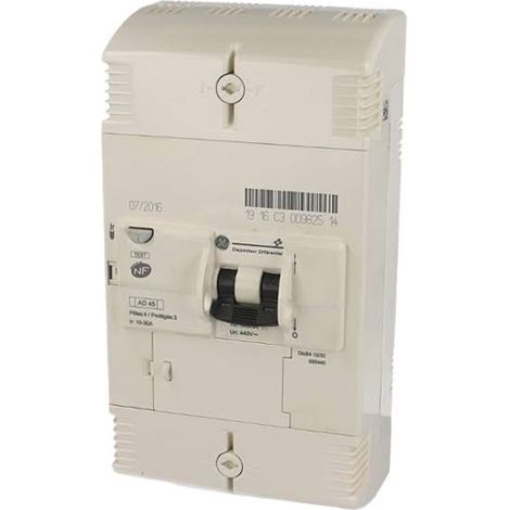General Electric – Disjoncteur unipolaire 500mA 4P – Courant 10-30A – Verrouillage cache-bornes – Câblage simplifié avec bornes pivotantes (1/2)