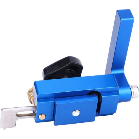 Un ensemble de blocs de limite de rainure 30/45 et de blocs d'arrêt de rainure pour outils de travail du bois (30 + 45). (1/5)