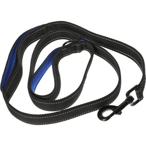 Guinzaglio per cani e gatti di piccola/media taglia: resistente, comodo e regolabile, ideale per le passeggiate all'aperto.