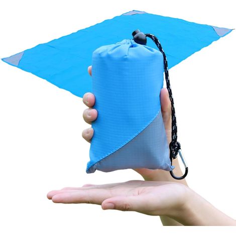 Couverture de pique-nique de poche, légère et résistante au sable, 140 x 99 cm, pliable et tient dans un petit sac, résistante à l'eau, lavable, séchage rapide, tapis de plage compact pour (1/5)