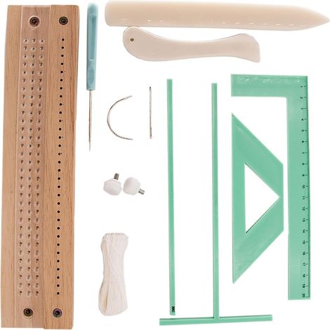 Kit de Reliure de Livres, Ensemble Guide de Perçage pour Reliure de Cahiers en Bois, Relieur Portable Avec Alêne Et Guide Courbé Pour Étudiants, École, Bureau, Adultes Et Passionnés (1/5)