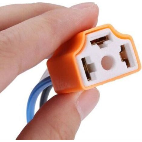 Headlight Socket 2Pcs Female Ceramic Headlight Connector Plug Adapter Plastic Ceramic Socket for H4 / 9003 / HB2female h4 plug connector plug headlight h7 connector h4 female+bulb (1/4)