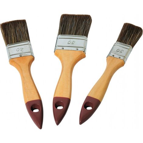 Set de 3 brochas con mango de madera en un elegante tono marrón.