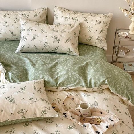 Parure de lit réversible 200 x 220 cm en coton, motif floral, housse de couette vintage beige et verte avec fermeture éclair et taies d'oreiller (1/5)