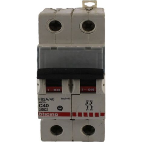 Interruttore magnetotermico 2 poli 2 moduli 40A curva C Bticino (1/2)