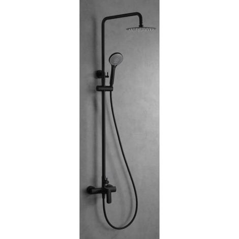 Columna moderna de ducha con una grifería monomando de color negro mate Ural de Imex (1/4)