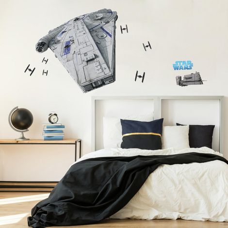 Stickers Géant Star Wars - modèle vaisseau spatial le faucon Millenium (1/3)
