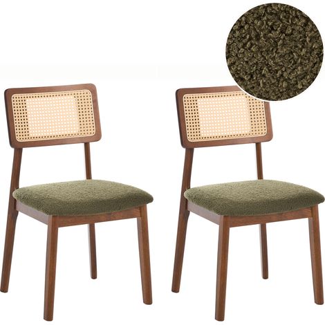 Conjunto de 2 sillas de comedor asientos de bouclé verde respaldo de ratán sintético estructura de caucho lacado sin reposabrazos marrón Embar (1/5)