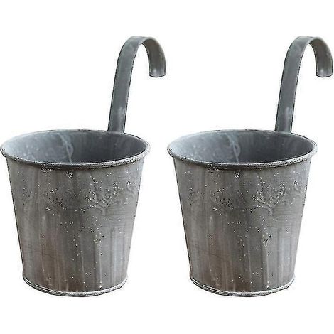 Lot de 2 pots décoratifs suspendus en fer forgé, style vintage, pour fleurs et jardinage. (1/5)