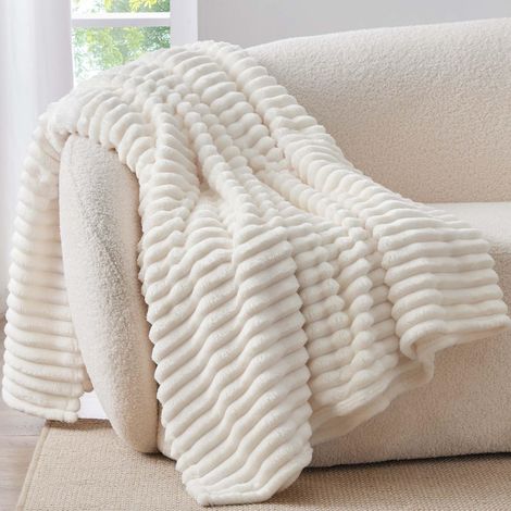 Plaid polaire lapin crème en polyester, doux et chaud, lavable en machine – 100 x 150 cm (1/5)