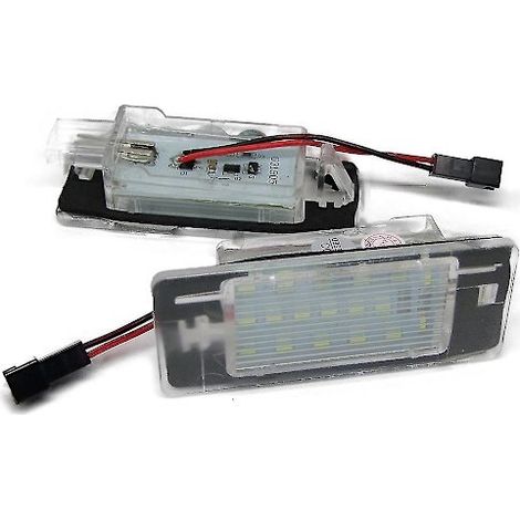 Zwei weiße LED-Kennzeichenleuchten für Opel Vectra C Kombi (Modelle 2002-2008), CAN-Bus-kompatibel, geeignet für Kfz-Zubehör. (1/5)