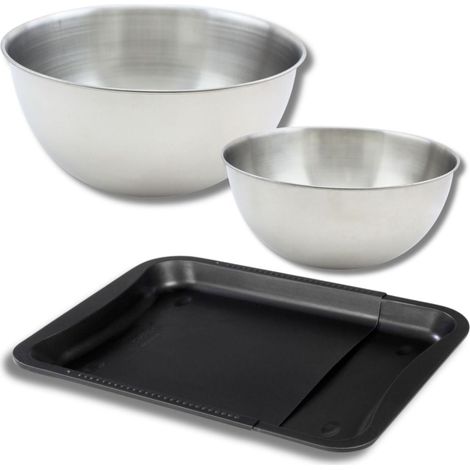 Ensemble comprenant 1 plaque de cuisson extensible, 1 spatule Zenker et 2 bols à mixer en inox Fackelmann (1/5)