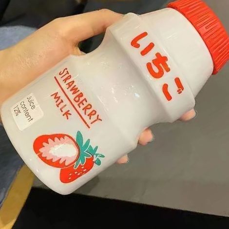 Nouvelle bouteille d'eau Yakult tendance et mignonne pour hommes et femmes, portable, multicolore, compatible avec les sacs à dos, gobelet pour boissons d'extérieur, rouge uni, 480 ml. (1/5)