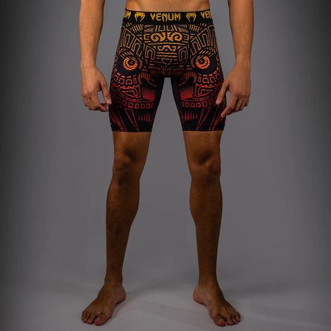 Venum Vale Tudo Quetzal Shorts Schwarz/Rot L