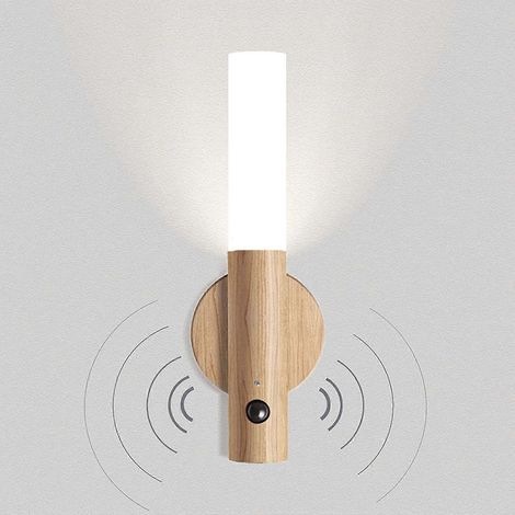 Applique murale rétro en bois à LED, alimentée par piles, avec détecteur de mouvement, rechargeable par USB, sans fil et magnétique, veilleuse blanc chaud (1/5)