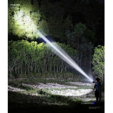 Torche LED Torche Ultra Puissante 10000 Lumens, Torche Militaire Tactique Rechargeable USB 5 Modes IPX4 étanche, Batterie Incluse