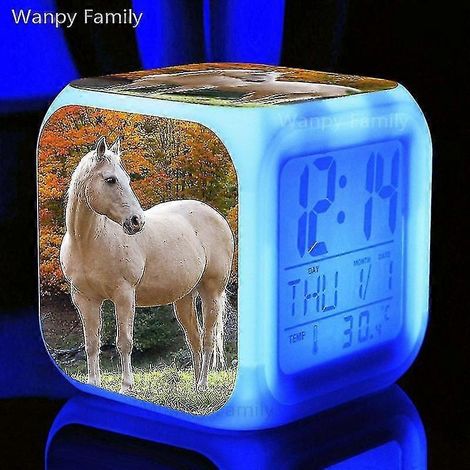 Réveil électronique lumineux multifonctionnel 7 couleurs, cadeau d'anniversaire pour enfants, bleu. (1/5)
