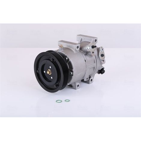Compresseur, climatisation NISSENS 890899 HYUNDAI 97701D3300