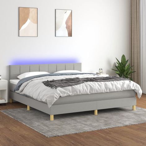 Boxspringbett mit Matratze & LED Hellgrau 180x200 cm Stoff (1/5)