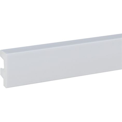 PROVISTON Licht Sockelleiste 20 x 50 x 2000 mm Moderne LED Fußleiste Eckiges Profil Hochwertig Kunststoff Weiß Wasserfest, Robust und Langlebig (1/5)