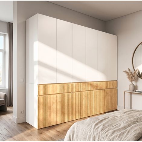 Armadio 12 ante con 3 appendiabiti e 3 cassetti, 270 x 50 x 200 cm, rovere chiaro e grigio OKMYHOME (1/5)