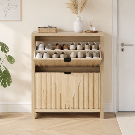 MODFU – Zapatero de MDF con 2 puertas abatibles, relieve geométrico 3D y tiradores de metal negro para recibidor – Roble natural (1/5)