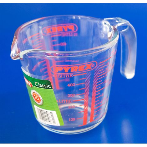 Pyrex Classic 0.5L Measuring Jug