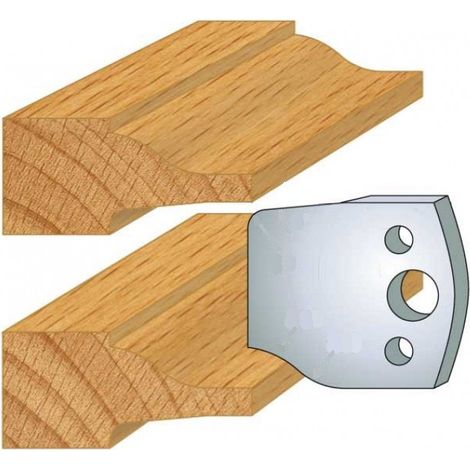 JEU DE 2 FERS PROFILES ACIER HT.40MM N°100